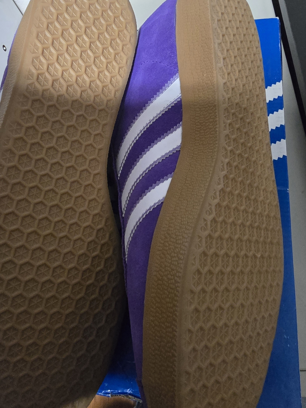 MEN Adidas Real Madrid Purple Suede Men's Sneakers Size 10 - Picture 11 of 13